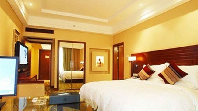 Huaqiao Hotel Linhai Zimmer foto